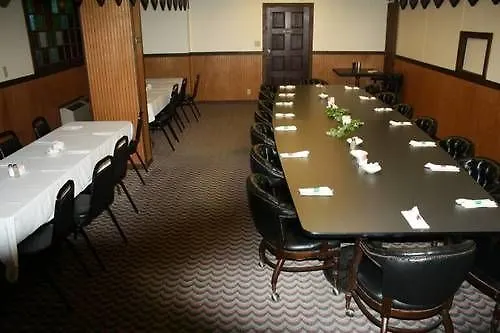 The Holiday & Restaurant 2* Olney